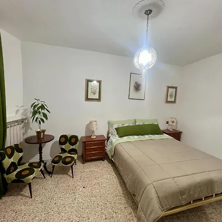 Vakantiehuis Centro Storico Di Tea Turi