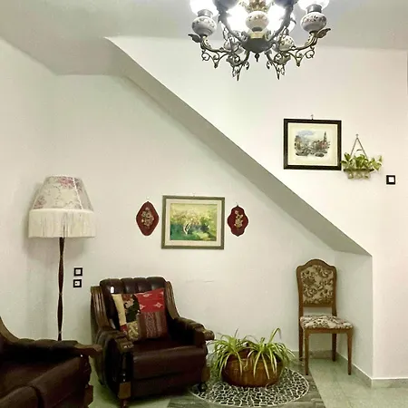 Vakantiehuis Centro Storico Di Tea